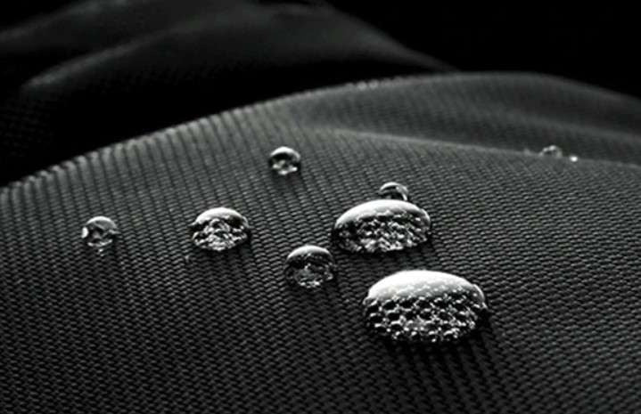 Kruzzel 19374 USB leuchtender Rucksack