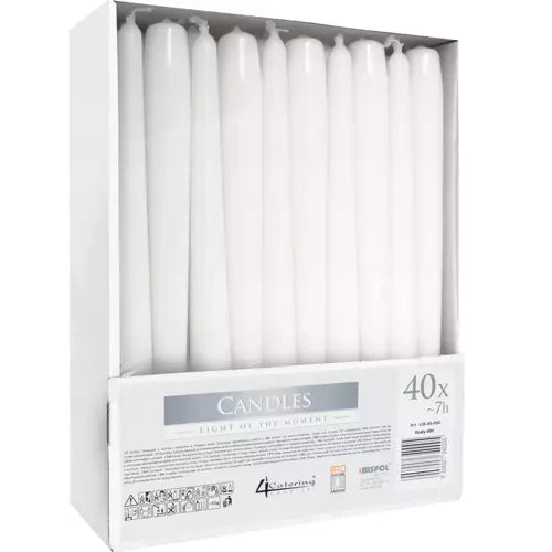 Weiße Kegelkerze - Set mit 40 Stück.