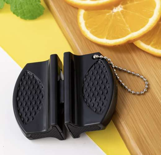 Messerschärfer zweiphasig Wolframstahl Keramik kompakt Kette Outdoor schwarz
