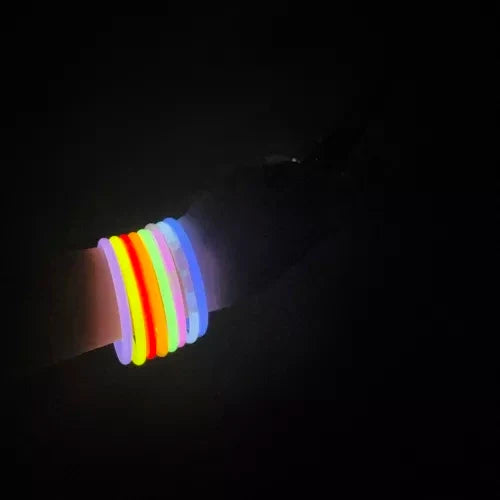 Kruzzel 22889 Leuchtarmbänder Lightstick, 100 Stück, bunt