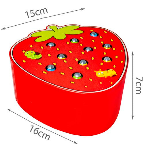 Holzspiel Erdbeere 22411