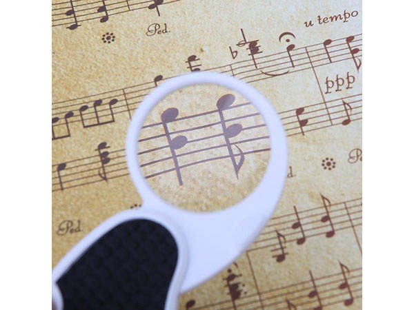 Kompakte LED - Lupe mit 4x Vergrößerung - ideal für Juweliere und Hobbyisten - Easy2sell - Deluxe