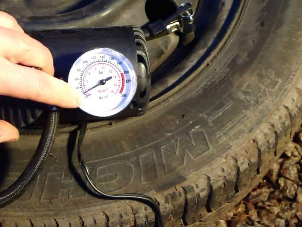 Mini Kompressor Druckluft Luftkompressor Auto Reifen Luftpumpe 12V 20 bar 300PSI - Easy2sell - Deluxe