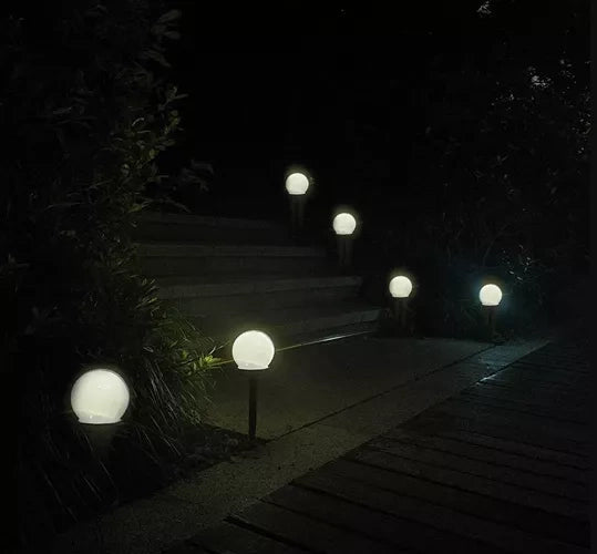 Solar - Gartenlampen 6er Set – LED Solarkugeln Kaltweiß mit Dämmerungssensor - Easy2sell - Deluxe