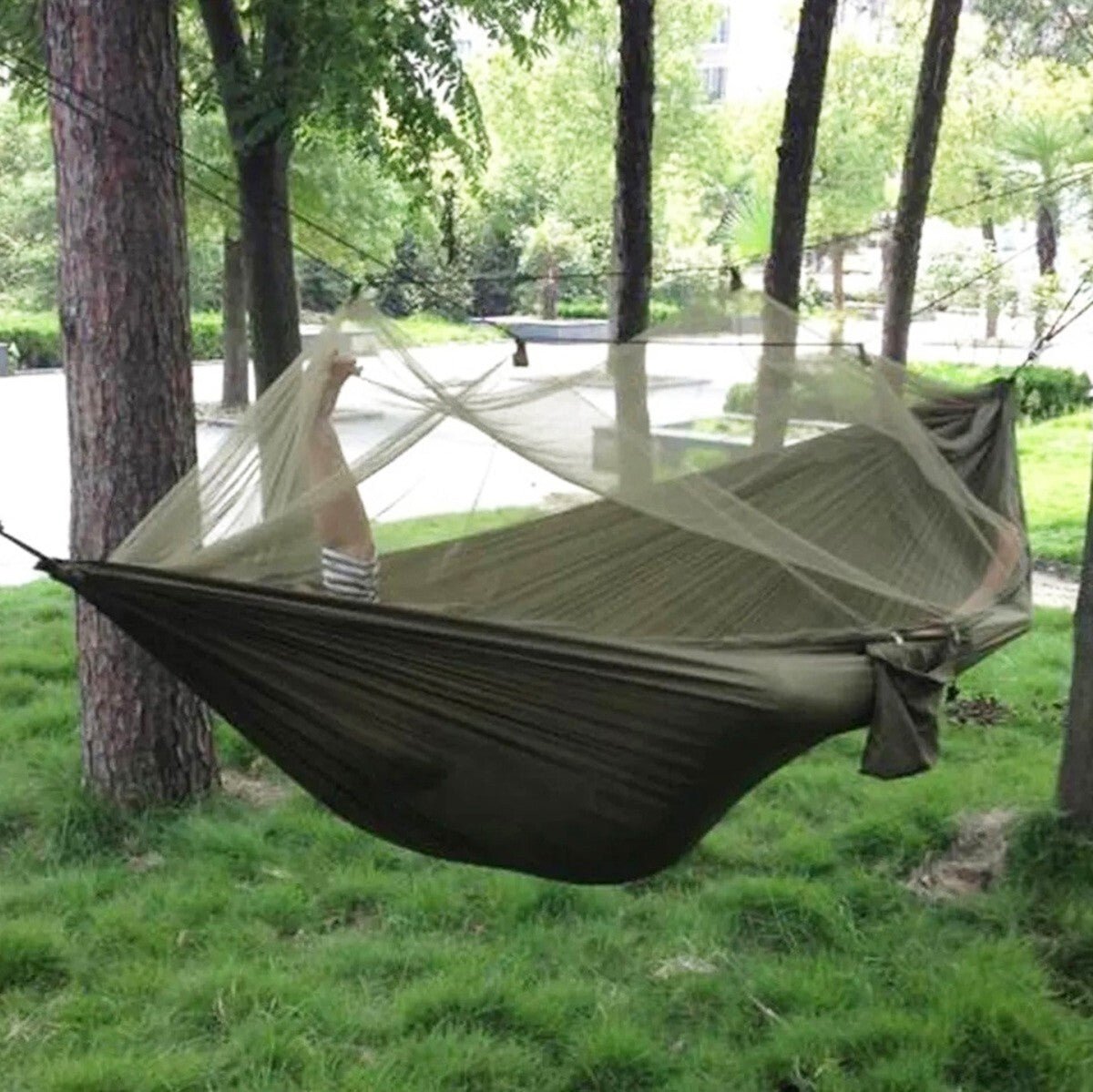 Ultraleichte Camping Hängematte mit Moskitonetz - Easy2sell - Deluxe