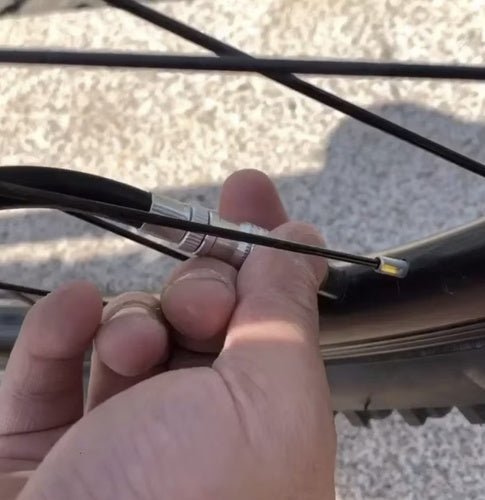 1 Stück Handfahrradpumpe bis 7 bar, kompakt, schwarz - Easy2sell - Deluxe