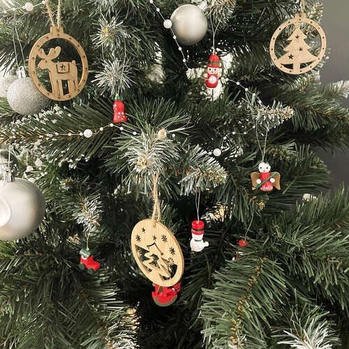 10x weihnachtliche Anhänger Baumschmuck Holzanhänger Weihnachten Deko Christbaum - Easy2sell - Deluxe