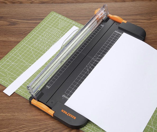 Papierschneidemaschine - Trimmer
