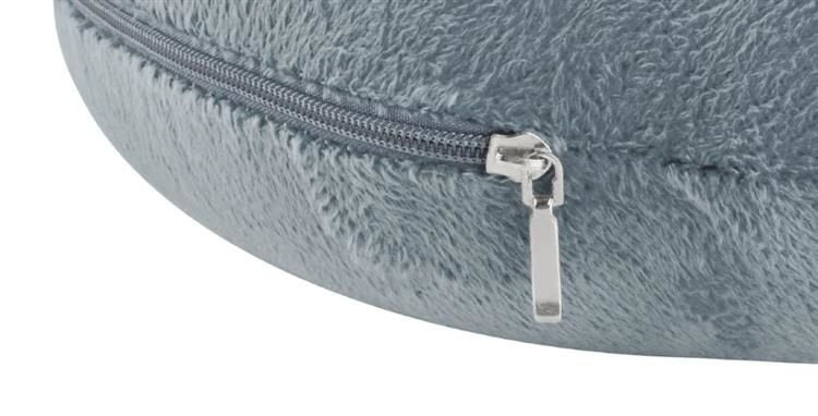 Graues Reisekissen P7973