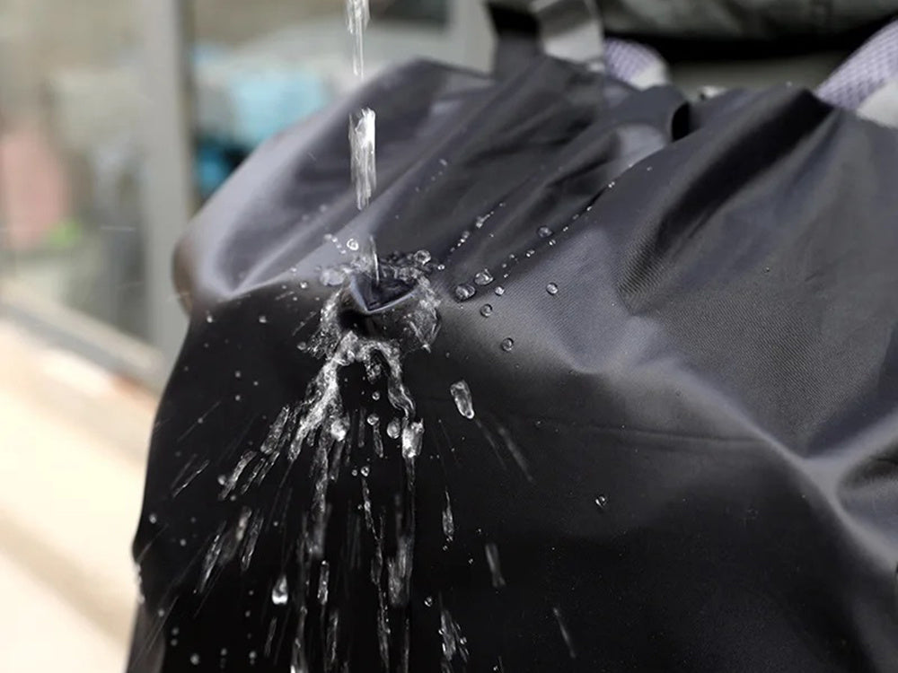 Wasserdichter Rucksacküberzug 35L schwarz, Regenschutz für Outdoor-Rucksäcke