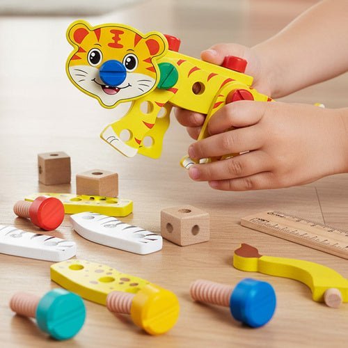 Holzwerkzeugkasten Kinder – 10 - teiliges DIY Konstruktionsspielzeug Set - Easy2sell - Deluxe