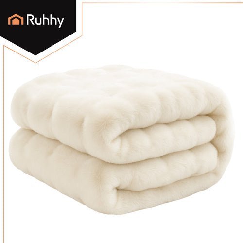 Kuscheldecke 160x100 cm Weiß – Weiche Tagesdecke aus Kunstfell & Plüsch - Easy2sell - Deluxe