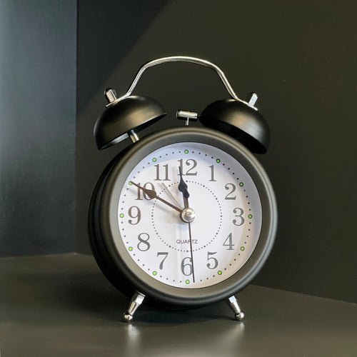 Retro - Wecker mit lautem Alarm und LED - Hintergrundbeleuchtung, schwarz - Easy2sell - Deluxe